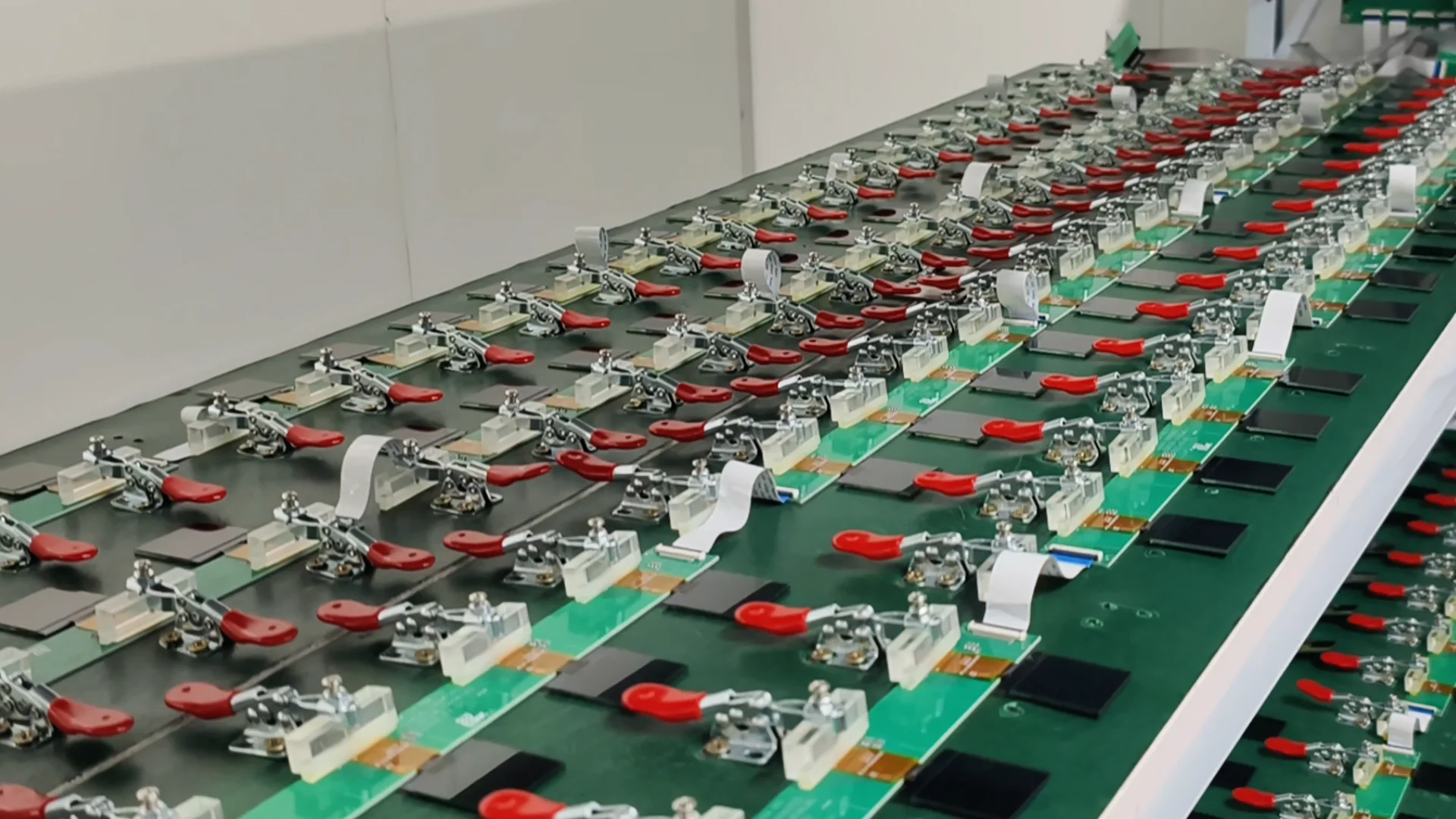 Guia de design de temperatura ambiental TFT: aconselhamento profissional da CNK Electronics